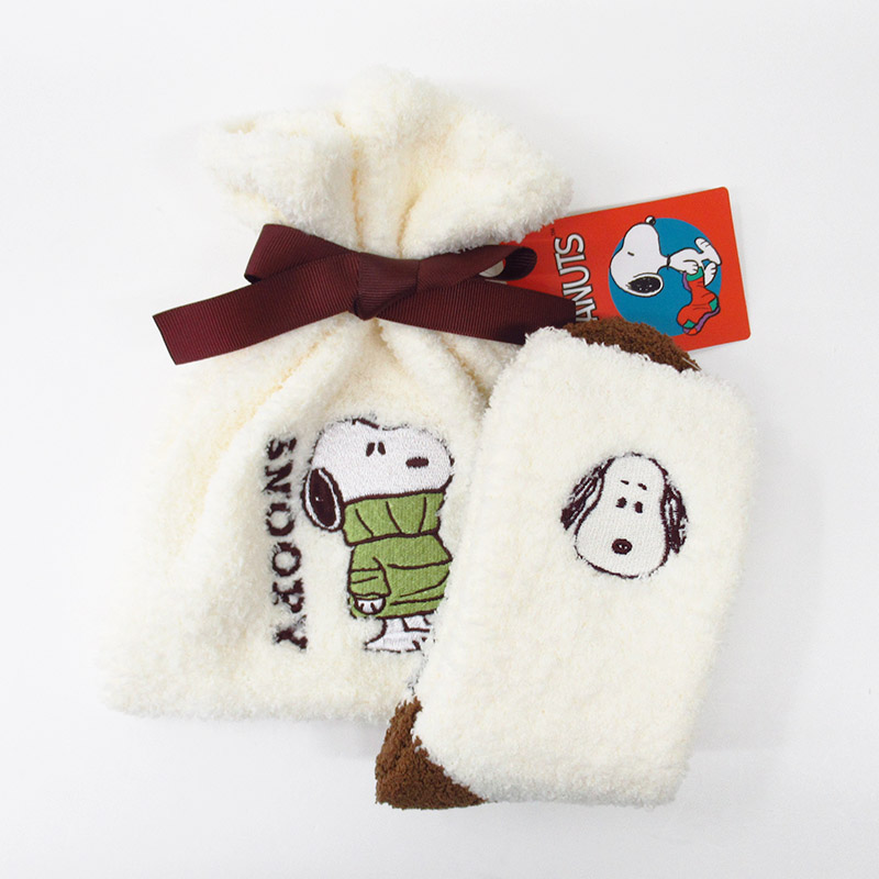 PEANUTS もこもこ靴下in巾着/風